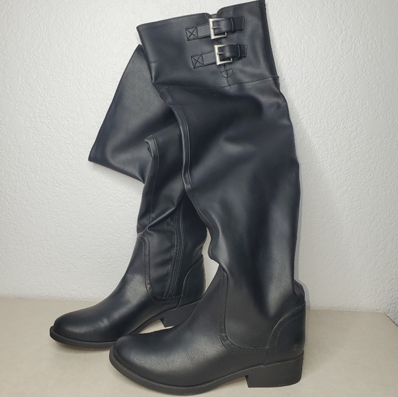Maurices Over the Knee Boots Black Buckle Design Womens Size 6 - Picture 1 of 12